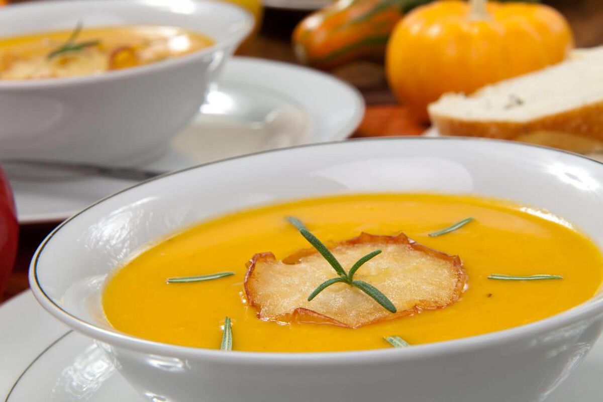 Roasted Butternut Squash and Apple Soup-1