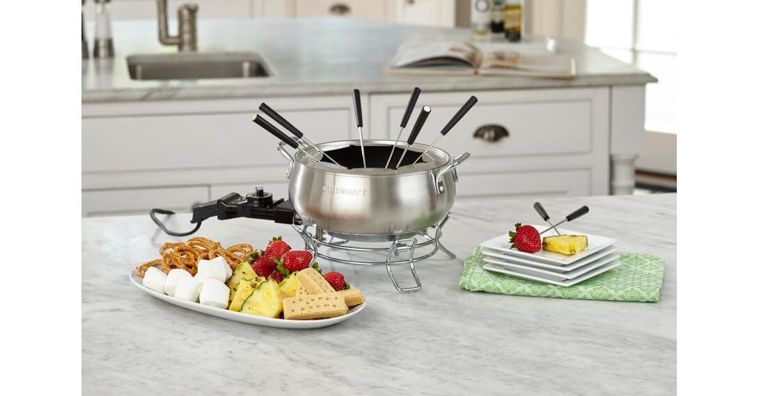 Dash Electric Fondue Set with Nonstick Pot and 8 Colored Forks 