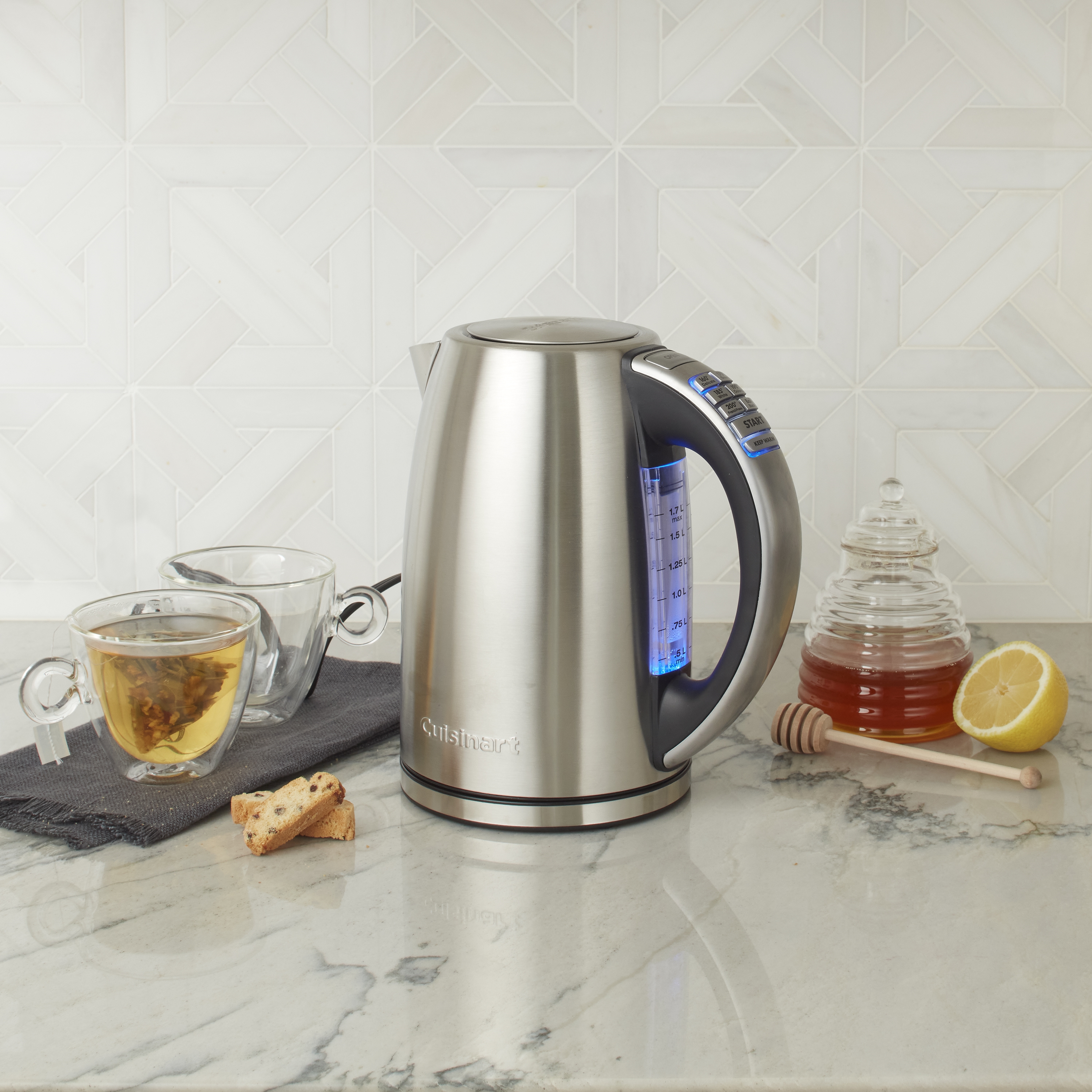 Cuisinart TEA-100 PerfecTemp Programmable Tea Steeper & Kettlec 