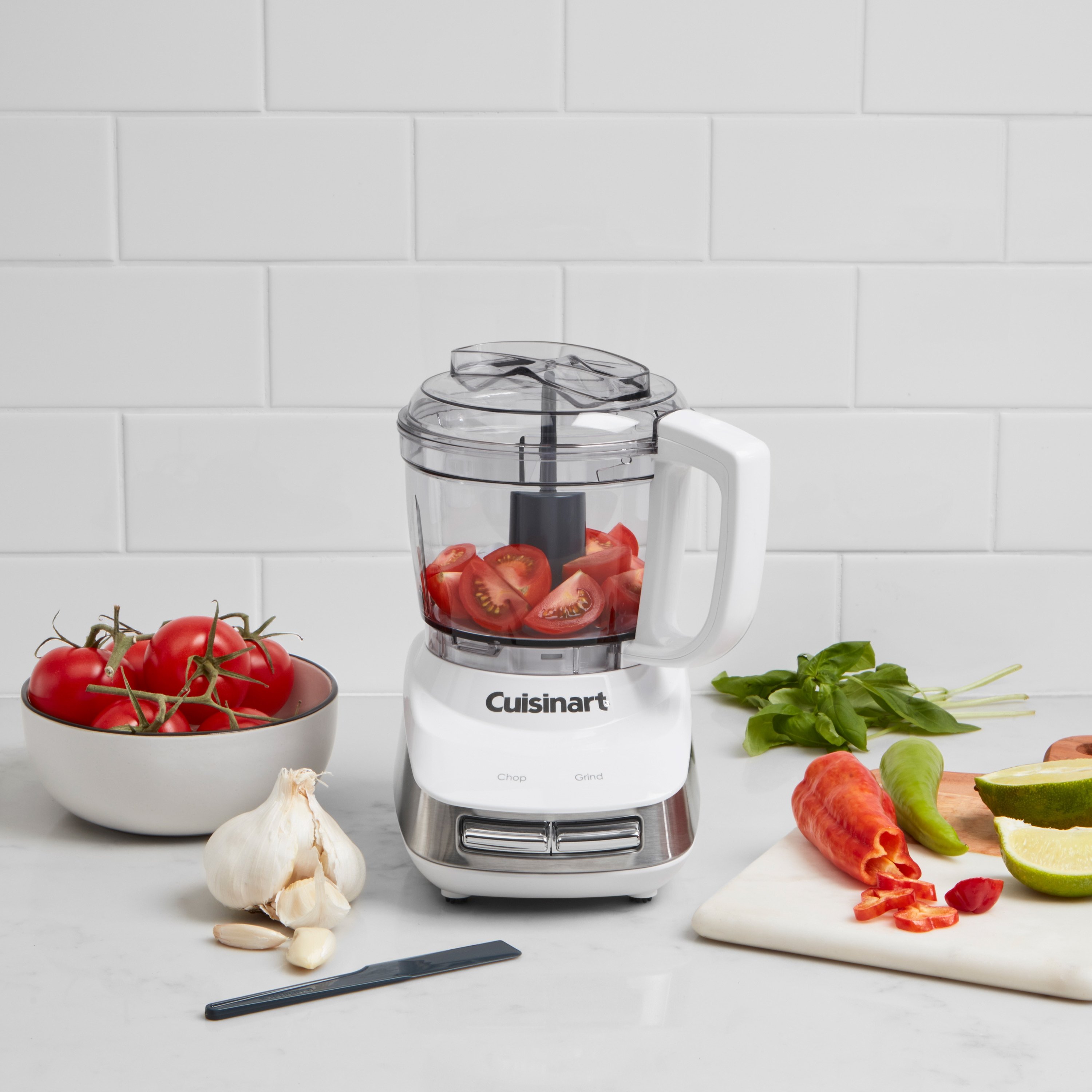 https://www.cuisinart.com/globalassets/cuisinart-image-feed/mch-4/mch4_lifestyle_cropped.jpg