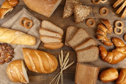 https://www.cuisinart.com/globalassets/recipes/breads.jpg