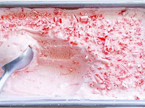 Cuisinart 2 qt Pure Indulgence Frozen Yogurt, Ice Cream & Sorbet Maker