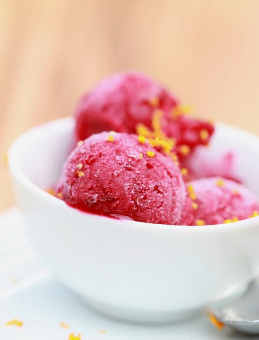 Cuisinart Frozen Yogurt - Ice Cream & Sorbet Maker Pink