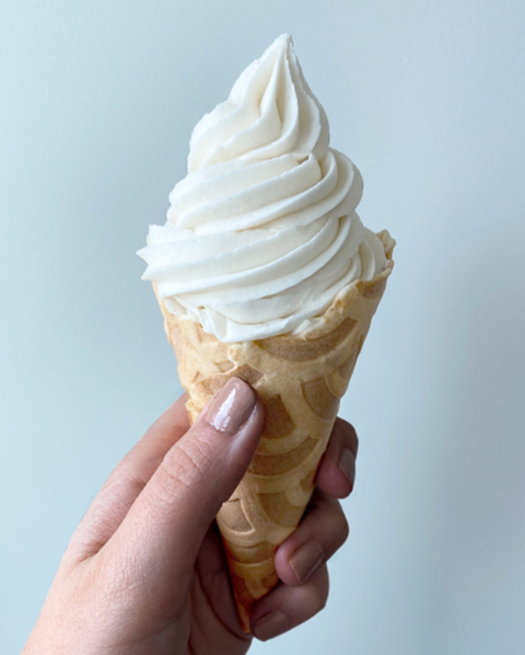 https://www.cuisinart.com/globalassets/recipes/soft-serve-vanilla-ice-cream.png?width=480
